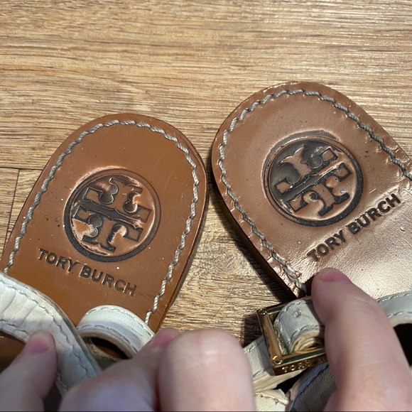 Tory Burch Cassia Thong Sandal - Picture 4 of 11